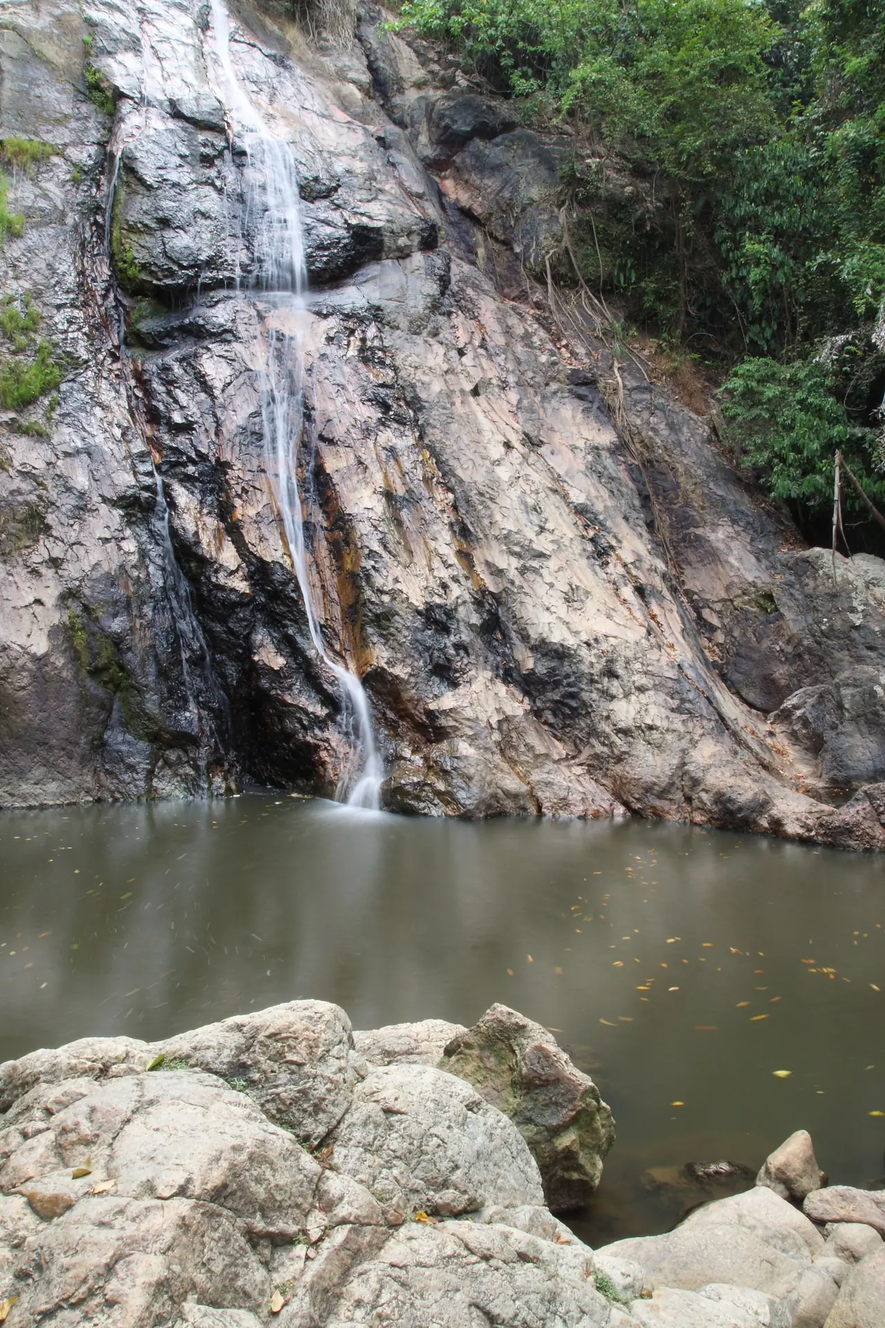 ภาพเกาะสมุย: น้ำตกหน้าเมือง หินตาหินยาย วัดคุณาราม ละไม สมุย