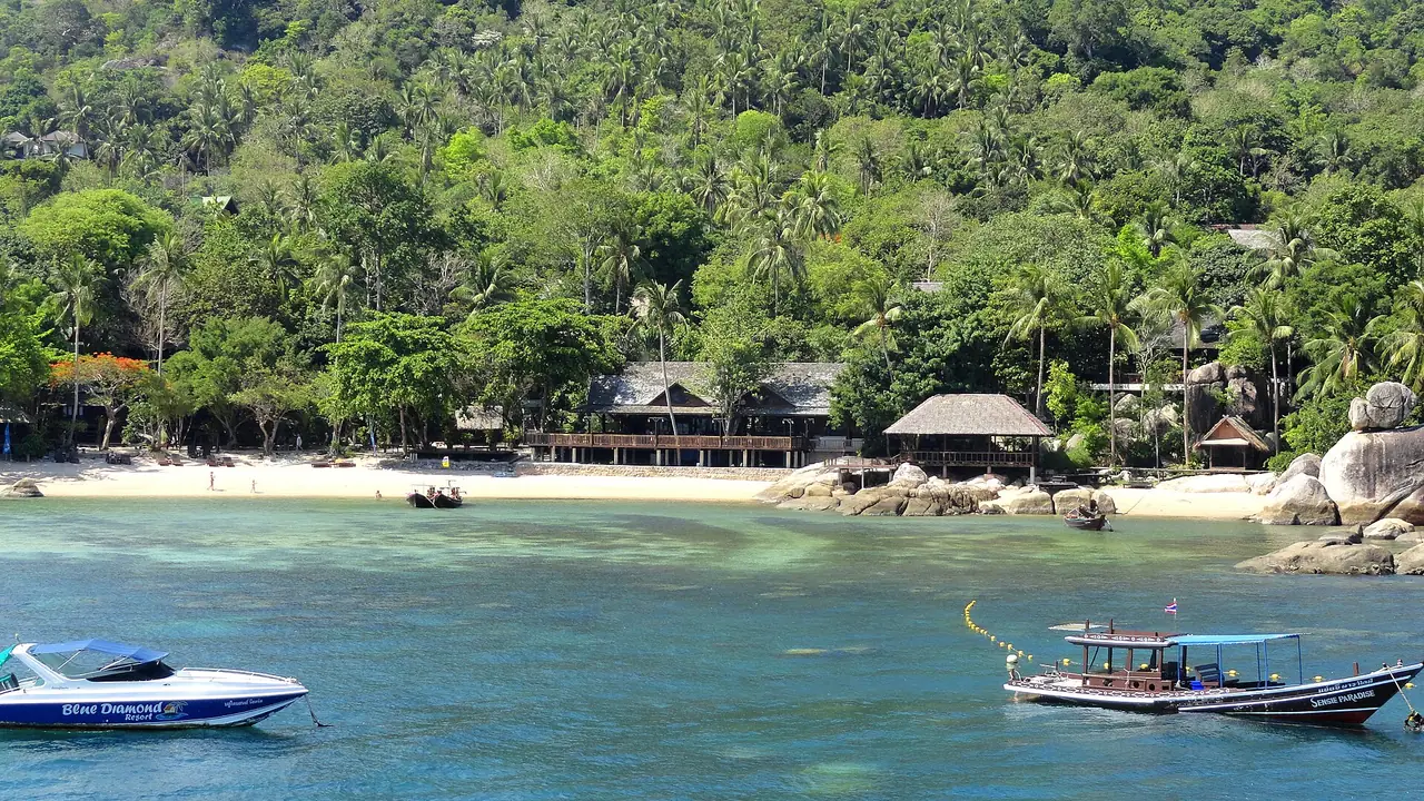 ภาพเกาะเต่า: เรือไปเกาะเต่า ตารางเรือ ราคา จากชุมพร สมุย พะงัน