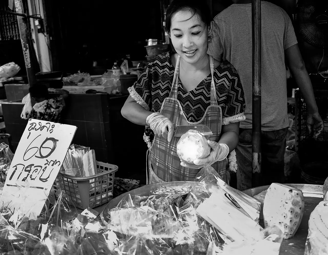 ภาพระยอง: กินอะไรที่ระยอง 2569 อาหารทะเล ผลไม้ น้ำปลา ตลาด