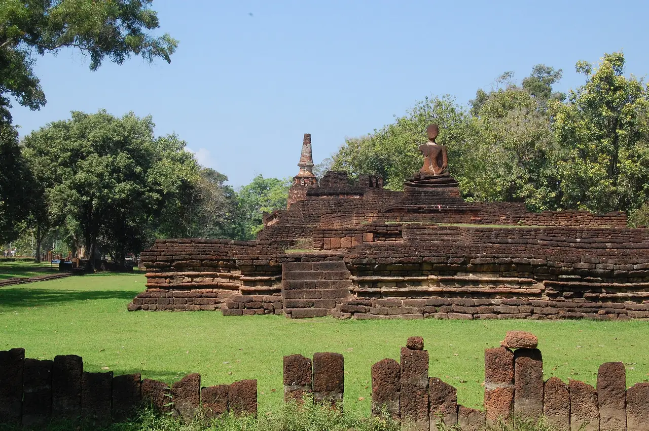 ภาพกำแพงเพชร: ที่พักกำแพงเพชร ในเมือง นครชุม คลองลาน 8 โรงแรมที่ตรวจแล้ว