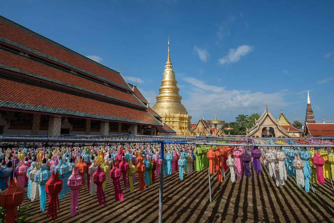 ภาพลำพูน: ที่พักลำพูน: ในเมือง ดอยขุนตาล และรีสอร์ตกอล์ฟ